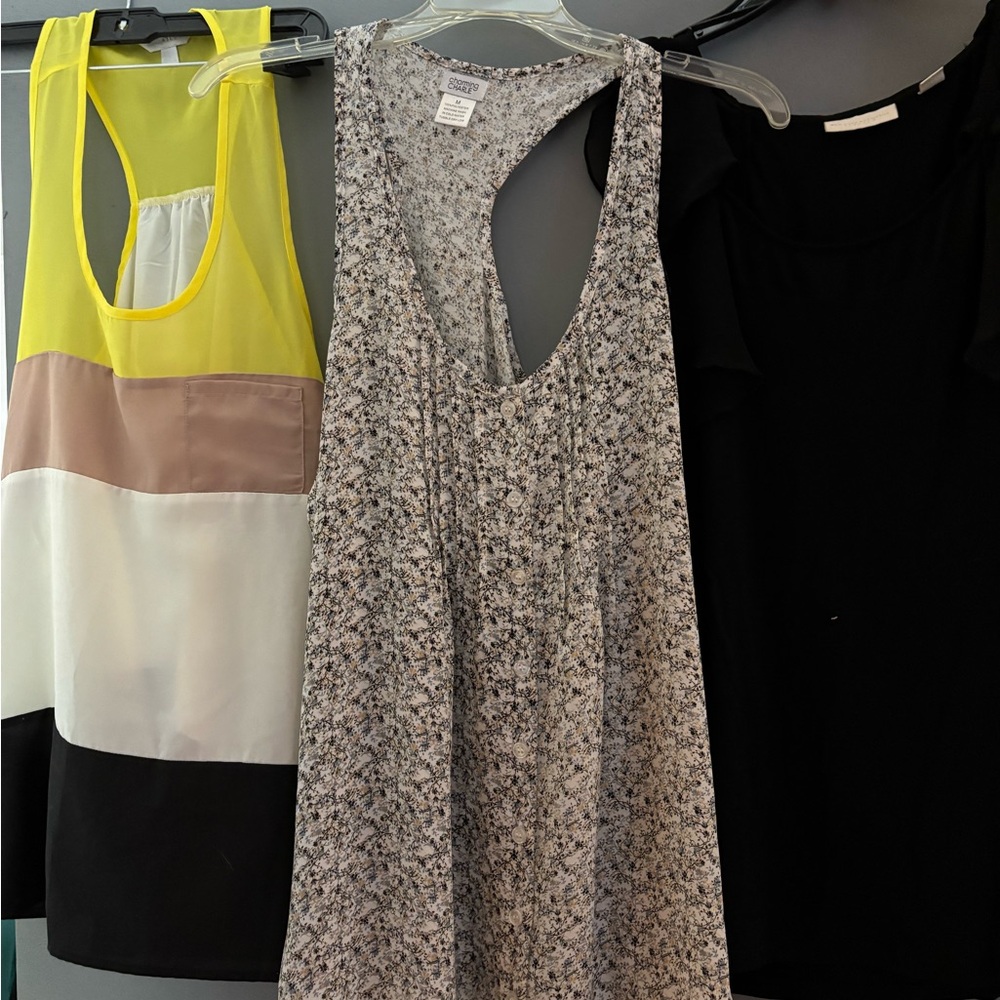 Stylish Women's Sleeveless Top